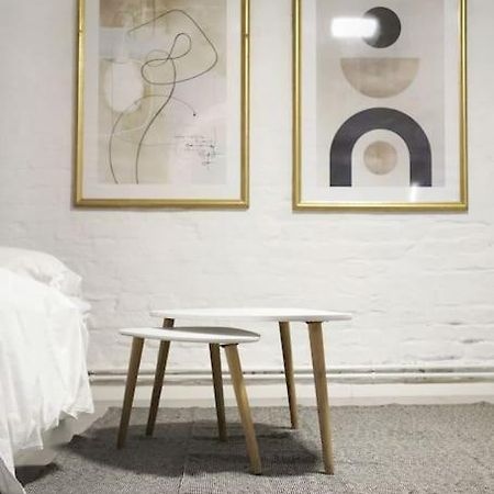 Central, Cozy & Beautiful Designed 2-Rooms Apt. Near River Berlin Exterior foto